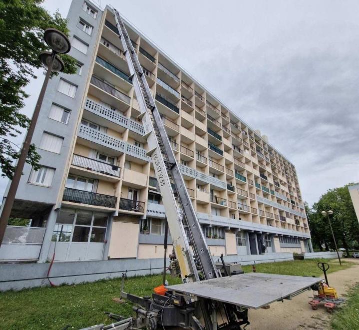 Location de monte-matériaux avec opérateurs en Île-de-France